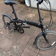 折りたたみ自転車の画像
