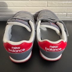 ニューバランス　子供靴　13.5センチの画像