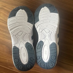 ナースシューズ23.5の画像