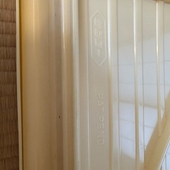 パン　箱の画像