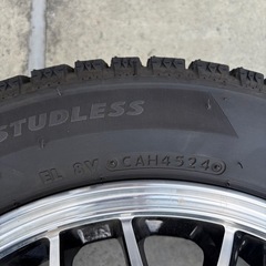 早い者勝ち‼️スタッドレスタイヤ　ブリザックVRX2 2024製の画像