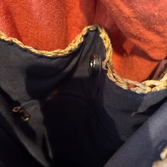 磁気ホック付き肩掛けバッグの画像