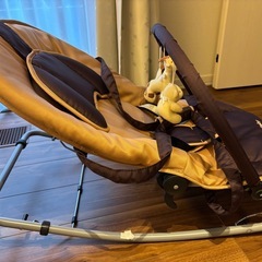 【中古】西松屋　ハッピーベビーバウンサーの画像