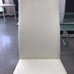 【中古】ダイニングチェア　白の画像