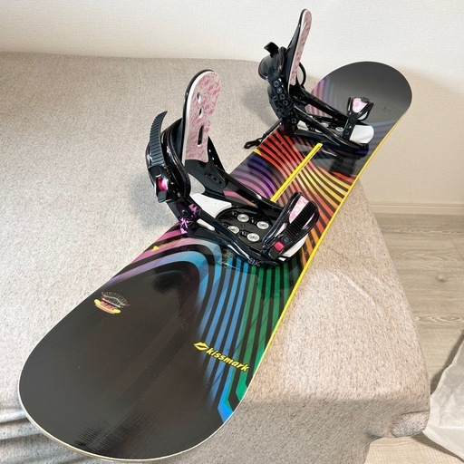 KISSMARK k2 スノボ　ノベンバーD4 中古品 143cm KISSMARK k2 スノボノベンバーD4 (ファイ) 小野の