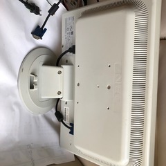 NEC液晶ディスプレイの画像