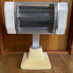 ダイキン 遠赤外線暖房機の画像