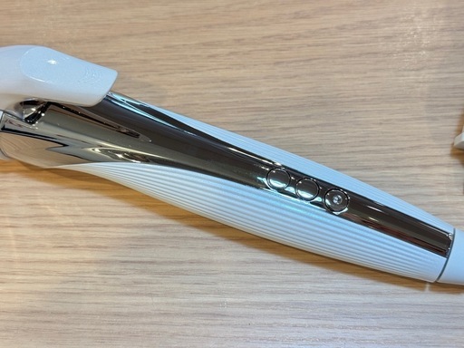 ジャンクC7025【リファ】リファビューテックカールアイロン 32mm 2021年