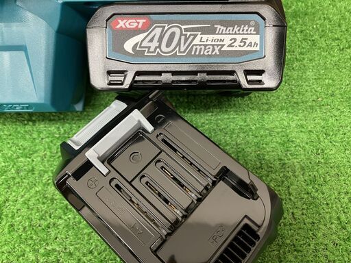 【SIW】makita マキタ HS001GRDX 40V 165mm充電式マルノコ バッテリー2個、充電器付き【未使用品】