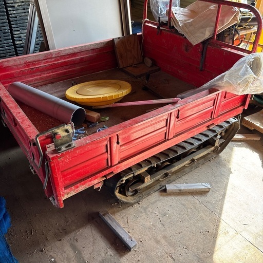 クボタ　運搬
車？