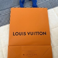 LOUIS VUITTON 紙袋の画像