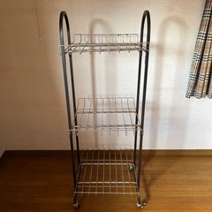 店舗什器 ラック スチール コロコロ付の画像