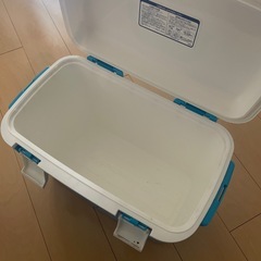 クーラーボックス(受渡予定)の画像