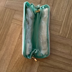 キティちゃんの小物入れの画像