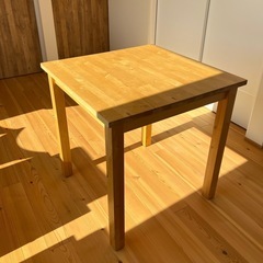 IKEA ダイニングテーブルセット2人用 の画像