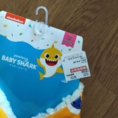 BABYSHARK/ベイビーシャーク☆新品未使用！マフラー[オレンジ]の画像