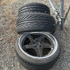 タイヤアルミの画像