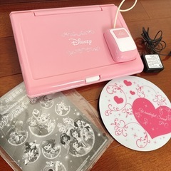 ディズニーパソコン（ワンダフルスイートパソコン）の画像