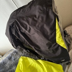 ニューバランス　ランニングウェア　の画像