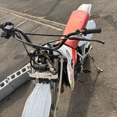 CRM50エンジン実働の画像