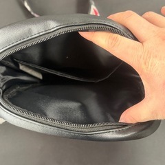 美品 Karl Kani カールカナイ ショルダーバッグの画像