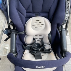 コンビ　ベビーカーの画像
