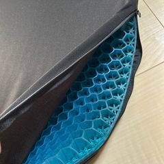 ジェルクッション(ゲルクッション)＆長座布団　２点セットの画像