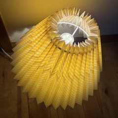 韓国　プリーツデスクライトの画像