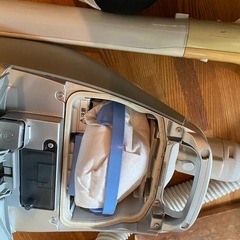 紙パック式掃除機の画像