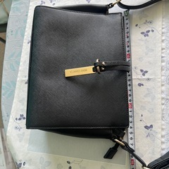 コムサ　黒ショルダーバッグの画像