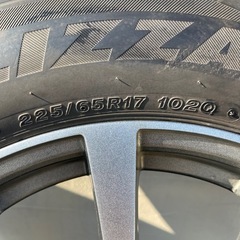 中古スタッドレス225/65R17ブリザック4本セット　RAV4、デリカ等の画像