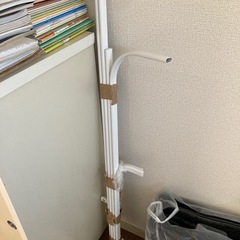 ikea ハンガーラックの画像