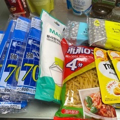 早い者勝ち‼️日用雑貨・食料品・お菓子など計19点セットの画像