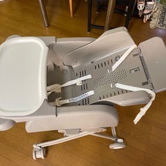 ベビーベッドの画像