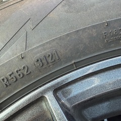 スタッドレスタイヤ ホイールセット
の画像