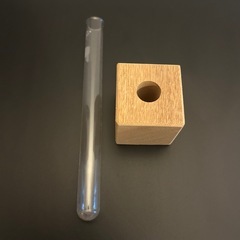 一輪挿しの画像