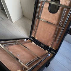 【新品未使用】　折り畳みベット　タトゥーベット　医療用ベットの画像