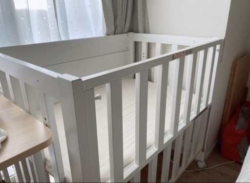 5way ベビーベッド ホワイト &ベットシーツ&マット