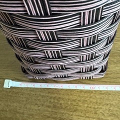 籠バックの画像