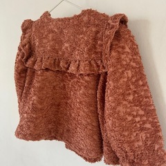 BeBe べべ プチポワヴェール ボアフリルジャケット オレンジブラウンの画像