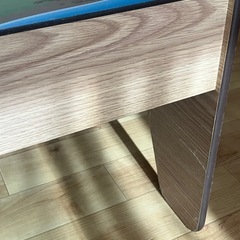 イマジナリウム　
テーブルの画像