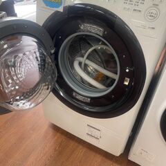 リサイクルショップどりーむ天保山店　No3663 ドラム式洗濯機　SHARP　コンパクトドラム　洗濯７ｋｇ　乾燥3.5㎏　2022年製　高年式🎵　場所をとらないコンパクト設計♪の画像