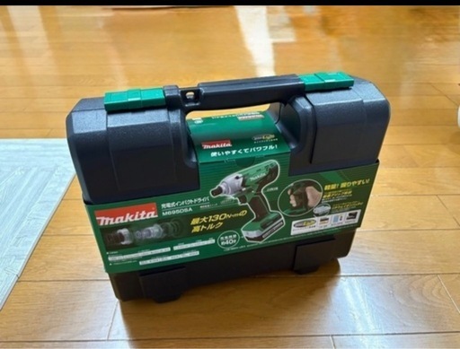 未使用品 マキタ 電動工具 makita M695DSA 充電式インパクトドライバ　バッテリー　充電器セット