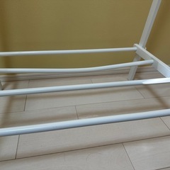 ハンガーラックの画像