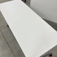 【来店歓迎 】【OF-78】美品 ITOKI イトーキ スレント フォールディング  150cm幅 スタックテーブル 会議テーブル  折りたたみテーブル セミナー　 　検)事務机 オフィス チェア　会議 椅子　ロッカー　ミーティングテーブル　応接ソファ 店舗 事務所 什器　書庫 本棚 ラック デスク スチール 美品多数 格安 【中古オフィス家具】の画像