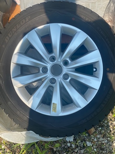 ワーゲンザビートル純正ホイール付きスタッドレスタイヤ (こてつ) 土佐