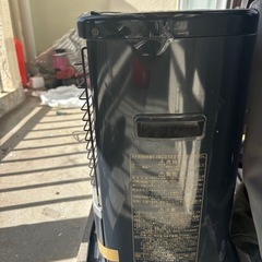 石油ヒーターの画像