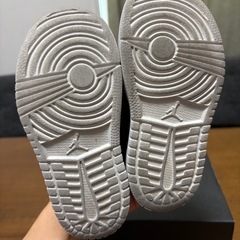 
ジョーダン15cm箱付きの画像