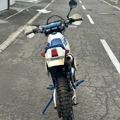 SUZUKI DR250S オフ車の画像