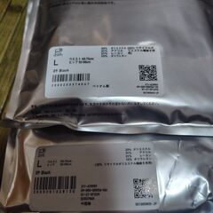 【まだ受付中・送付可能】UNIQLO ユニクロ ヒートテック レギンス(十分丈) ブラック 2セット 未使用品 早い者勝ちです✨✨の画像